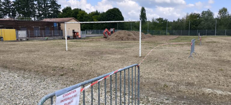 Travaux en cours : Terrain Multisport et Aire de Jeux pour Enfants
